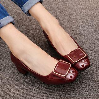 Buckled Low Heel Pumps