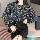 Print Faux Shearling Sweater / Drawstring Skirt