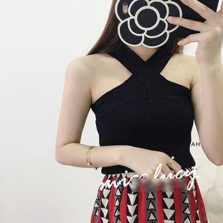 Cross-strap Halter Tank Top