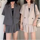Elbow-sleeve Double-breasted Blazer / Wide Leg Shorts