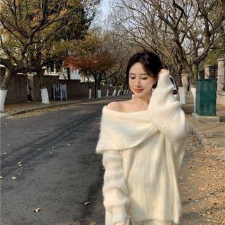 Off Shoulder Plain Woolen Oversize Sweater / High-waist Plain Woolen Straight-cut Pants