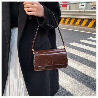 Patent Plain Shoulder Bag