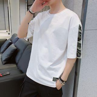 Elbow-sleeve Camouflage Panel Lettering T-shirt