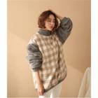 Turtle-neck Checked-panel Pullover