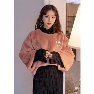 Wide-sleeve Faux-fur Top