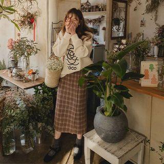 Raglan Rose-illustrated Sweatshirt