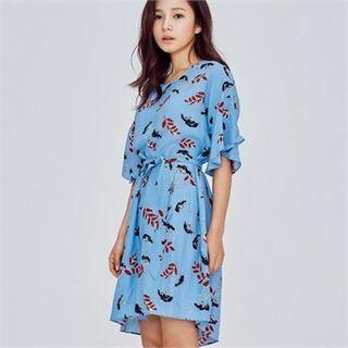 Patterned Shift Dress With Sash