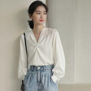 V-neck Twist Blouse