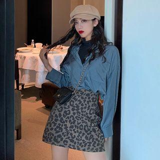 Mock Two-piece Blouse / Leopard Print A-line Mini Skirt