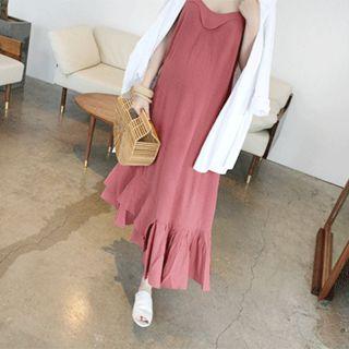 Ruffled-hem A-line Maxi Spaghetti Strap Dress
