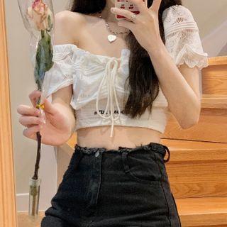 Tie-strap Lace Cropped Blouse