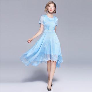 Leaf Embroidered Short Sleeve Midi Dress