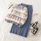 Striped Loose-fit Sweater / Frayed Straight-leg Jeans