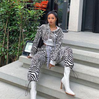 Set: Zebra Print Cropped Hoodie + Harem Pants