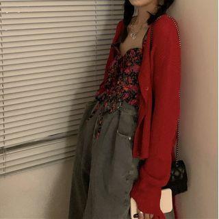 Sleeveless Cropped Floral Top / Cardigan