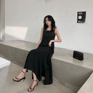 Slit-side Sleeveless Plain Maxi Dress Black - One Size