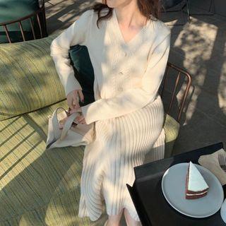 Buttoned Midi A-line Rib Knit Dress