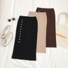 Slit-side Buttoned Knit Midi Skirt