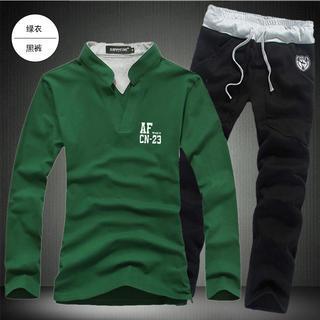 Set: Lettering T-shirt + Sweatpants