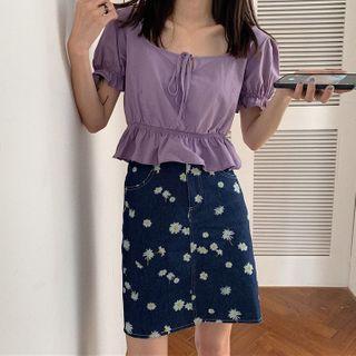 Square-neck Lace-up Corset Blouse/ Daisy-print Denim Skirt