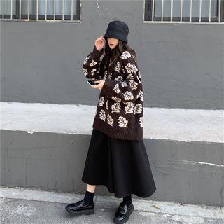 Leaf Print Oversize Sweater / Midi A-line Skirt
