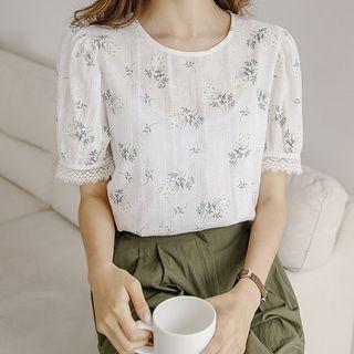 Puff-sleeve Laced Floral Blouse