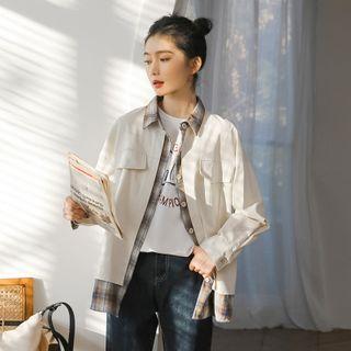 Buttoned-up Pocketed Jacket