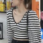 V-neck Sweater Black & White - One Size