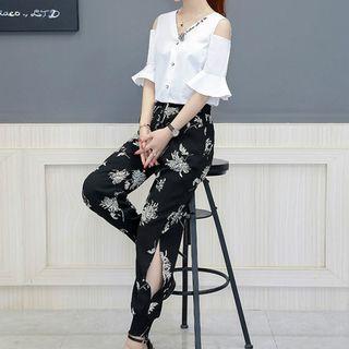 Short-sleeve Cold Shoulder Blouse / Print Harem Pants