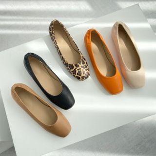 Square-toe Leopard / Plain Flats