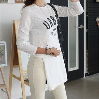 Asymmetric-hem Lettering T-shirt