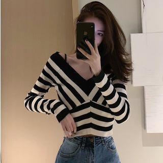 Striped V-neck Crop Top Stripe - One Size