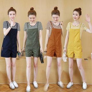 Set: Short-sleeve Striped T-shirt + Jumper Shorts