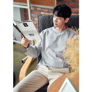 Seam-trim Asymmetric-hem T-shirt