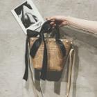 Star Pattern Straw Bucket Bag