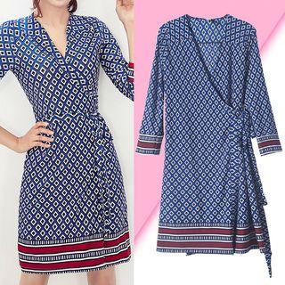 Patterned Tie-waist Long-sleeve Dress