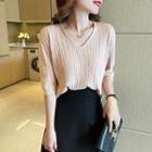 Elbow-sleeve V-neck Cable Knit Top