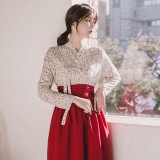 Set: Hanbok Top (floral / Beige) + Skirt (maxi / Burgundy)