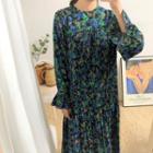 Bell-sleeve Midi Floral A-line Dress Green - One Size