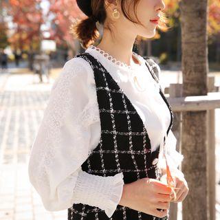 Tie-neck Lace Trim Balloon-sleeve Blouse