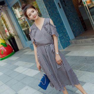 Short-sleeve Cut-out Shoulder Checked A-line Midi Dress