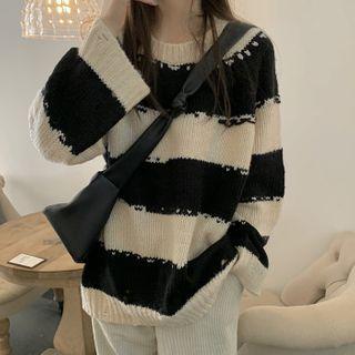 Two Tone Sweater Black & Beige - One Size