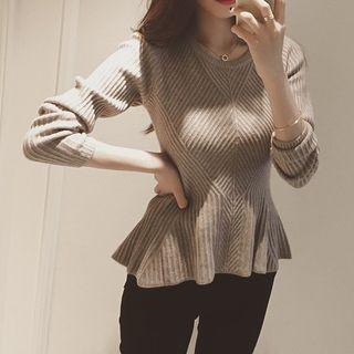 Ruffle Hem Long-sleeve Knit Top