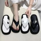 Paneled Flip-flops