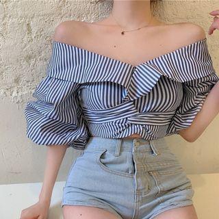 Elbow-sleeve Pinstriped Top Stripe - Airy Blue & White - One Size