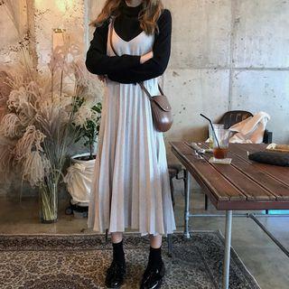 Spaghetti Strap Midi Accordion Pleated Dress