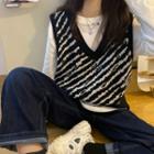 Long-sleeve T-shirt / Zebra Print Knit Vest