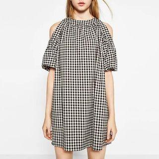 Short-sleeve Cutout-shoulder Check Shift Dress