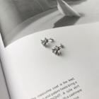Bee Ear Stud E107 - 1 Pair - Silver - One Size