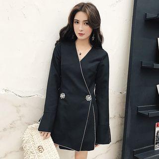Plain V-neck Long-sleeve Jacket